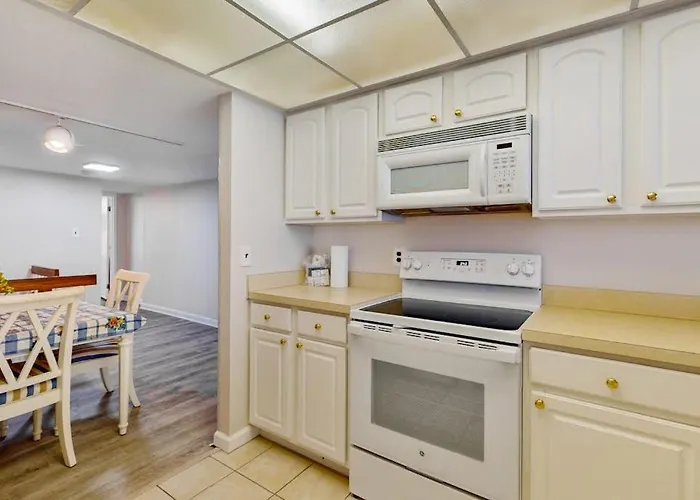 Renovated Oceanfront Century I With Ocean & Bay View Wifi Ac Shared Pool Holiday home Ocean City