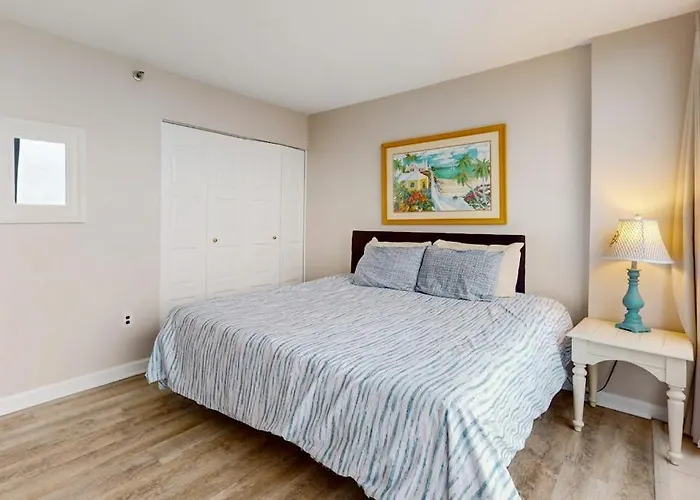 Renovated Oceanfront Century I With Ocean & Bay View Wifi Ac Shared Pool Ferienhaus